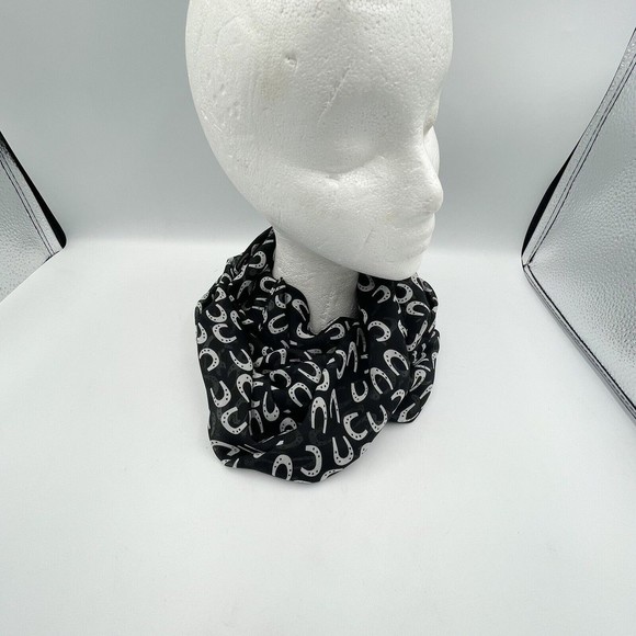 Infinity Black Scarf horseshoe print - Picture 7 of 11